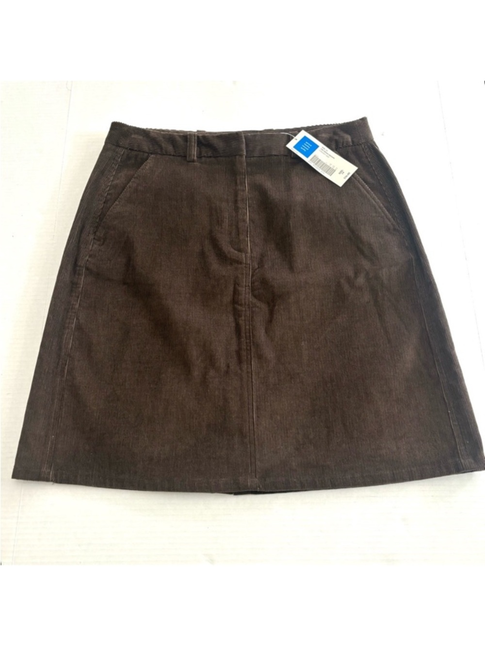 NWT Covington Y2K Brown Corduroy Knee Length Skirt Pockets Slit Women’s Size 14